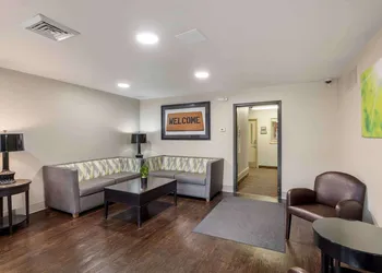 Extended Stay America Suites Omaha West hotel thumbnail 2