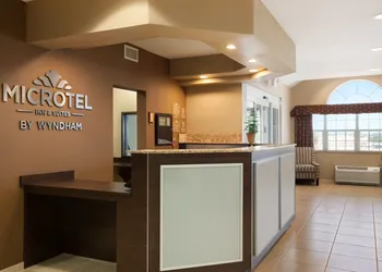 Microtel Inn & Suites By Wyndham Midland hotel thumbnail 3