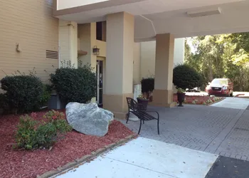 Four Points by Sheraton Charlotte Airport hotel thumbnail 5