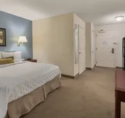 Candlewood Suites Raleigh Crabtree by IHG hotel detail image 3