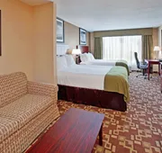 Holiday Inn Express Hotel and Suites St. Charles by IHG hotel detail image 5