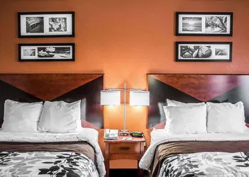 Sleep Inn & Suites Oklahoma City North hotel thumbnail 4