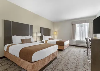 Best Western Plus North Houston Inn & Suites hotel thumbnail 8