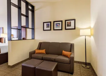 Comfort Suites near NASA - Clear Lake hotel thumbnail 5