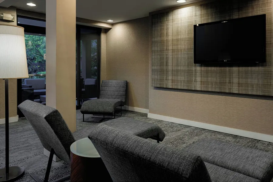 Courtyard by Marriott Springfield hotel detail image 2