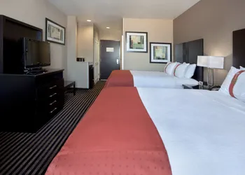 Holiday Inn San Antonio N - Stone Oak Area by IHG hotel thumbnail 2
