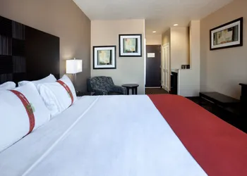 Holiday Inn San Antonio N - Stone Oak Area by IHG hotel thumbnail 7