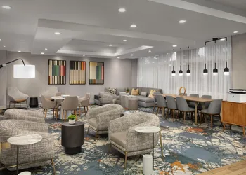 DoubleTree by Hilton LAX - El Segundo hotel thumbnail 2