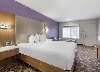 Best Western Airport Plaza Hotel – LAX Airport LA Stadium hotel thumbnail 8