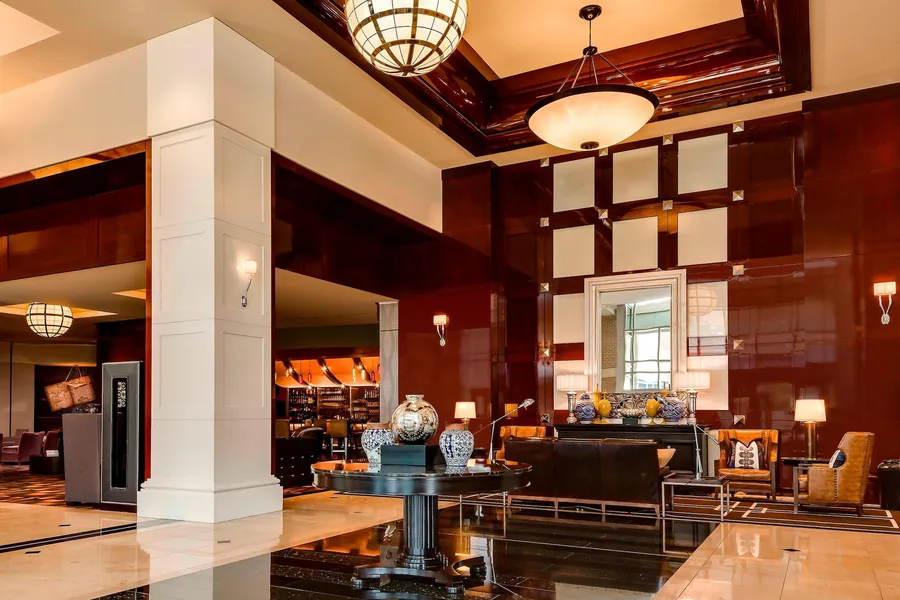 Sheraton Overland Park Hotel at the Convention Center hotel detail image 2