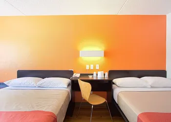 Motel 6 East Brunswick, NJ hotel thumbnail 7
