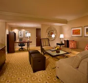 Toronto Airport Marriott Hotel hotel detail image 7