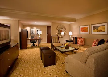 Toronto Airport Marriott Hotel hotel thumbnail 7