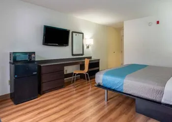 Motel 6 Rocky Mount, NC hotel thumbnail 5