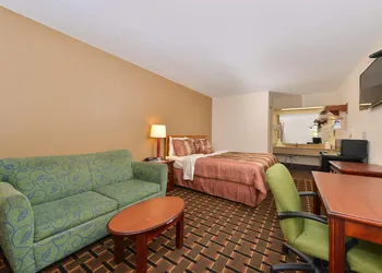 Americas Best Value Inn Nashville Downtown hotel thumbnail 8