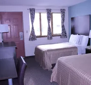 Sterling Inn Niagara Falls near IAG Airport hotel detail image 7