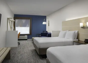 Holiday Inn Express & Suites Pittsburgh North Shore by IHG hotel thumbnail 6
