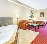 Days Inn & Suites by Wyndham Jeffersonville IN hotel detail image 5