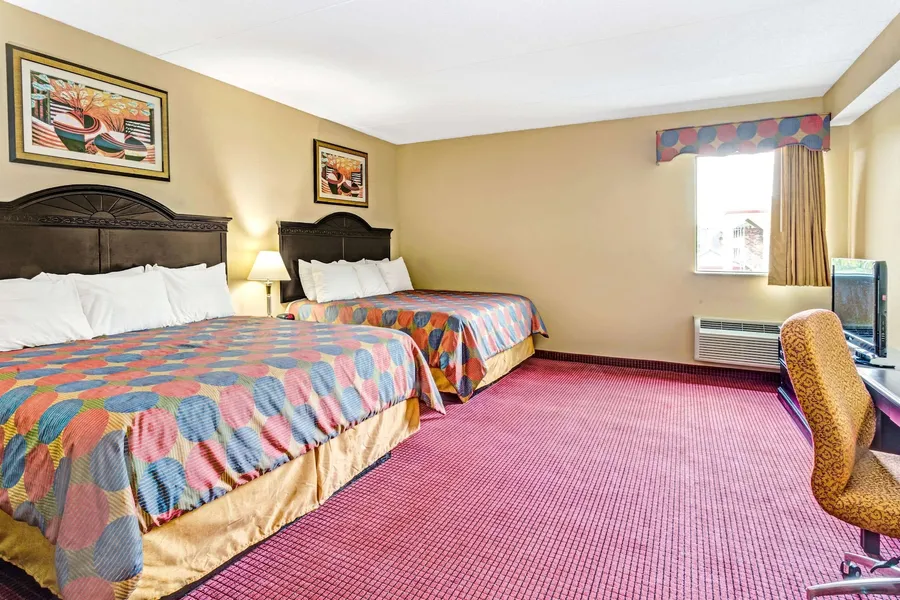 Days Inn & Suites by Wyndham Jeffersonville IN hotel detail image 6