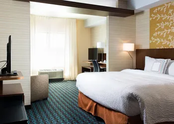 Fairfield Inn & Suites Rochester Mayo Clinic Area/St. Marys hotel thumbnail 5