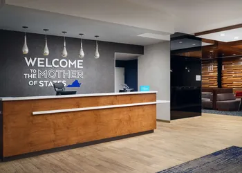 Hampton Inn & Suites Richmond - Downtown hotel thumbnail 2