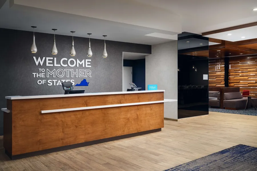 Hampton Inn & Suites Richmond - Downtown hotel detail image 2