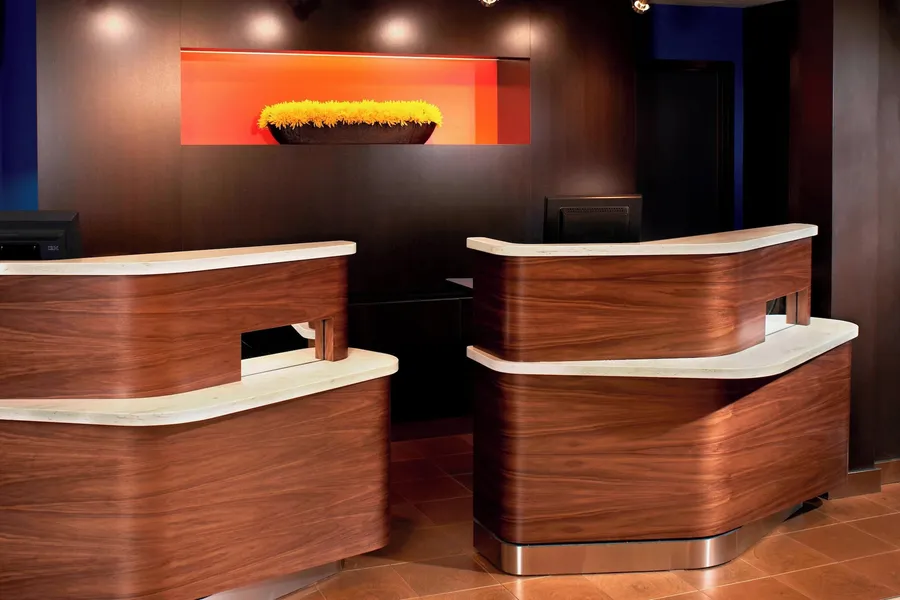 Courtyard by Marriott Cleveland Airport North hotel detail image 2
