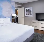 Courtyard by Marriott Cleveland Airport North hotel detail image 4