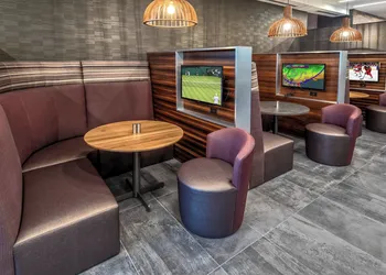 Courtyard by Marriott Dulles Airport Herndon hotel thumbnail 2