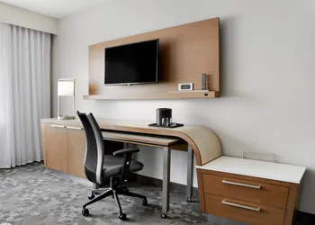 Courtyard by Marriott Dulles Airport Herndon hotel thumbnail 6
