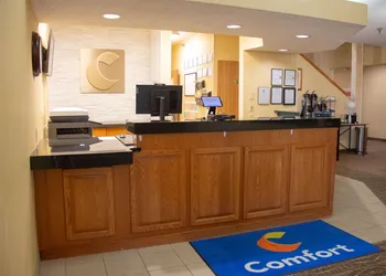Comfort Inn Sioux City South hotel thumbnail 3