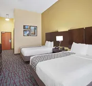 La Quinta Inn & Suites By Wyndham Houston Pasadena North hotel detail image 4