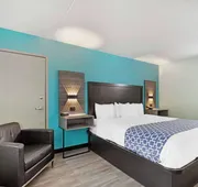 Clarion Inn Des Moines Airport hotel detail image 7