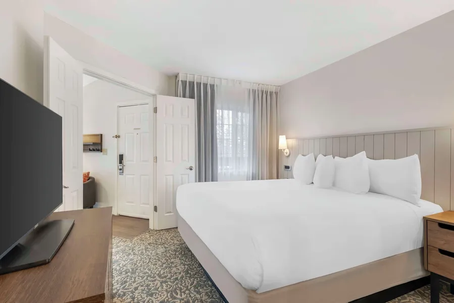 Sonesta ES Suites Dulles Airport hotel detail image 6