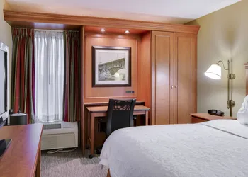 Pittsburgh Airport Inn and Suites hotel thumbnail 4
