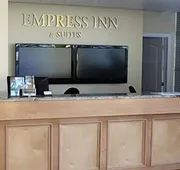 Empress Inn and Suites by The Falls hotel detail image 4