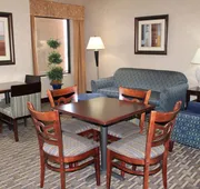 Holiday Inn Express Kansas City-Liberty by IHG hotel detail image 5