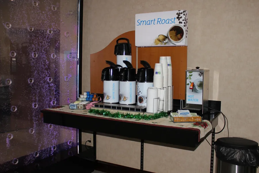 Holiday Inn Express Kansas City-Liberty by IHG hotel detail image 6