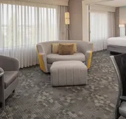 Courtyard by Marriott Portland Airport hotel detail image 5