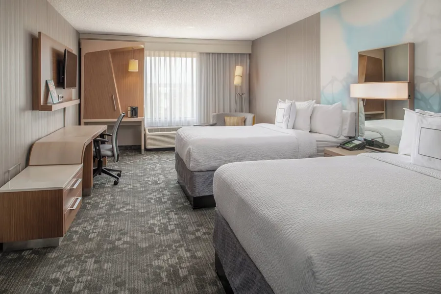 Courtyard by Marriott Portland Airport hotel detail image 6