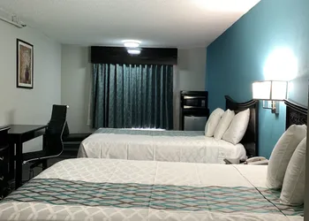 Knights Inn Nashville hotel thumbnail 7