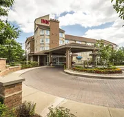 Monte Carlo Inn - Brampton Suites hotel detail image 7