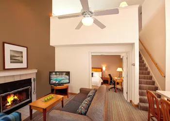 Residence Inn by Marriott Lake Oswego hotel thumbnail 2