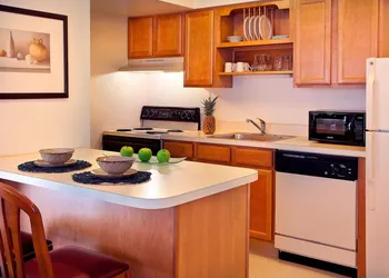 Residence Inn by Marriott Lake Oswego hotel thumbnail 5
