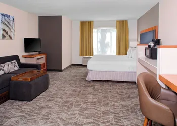 Springhill Suites Memphis East / Galleria hotel thumbnail 6