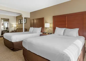 Comfort Suites Grandville - Grand Rapids SW hotel thumbnail 8