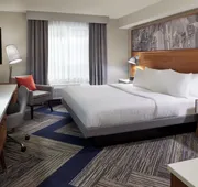 Four Points by Sheraton Vaughan hotel detail image 5