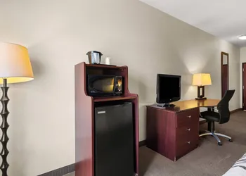 Sleep Inn & Suites Bush Intercontinental - IAH East hotel thumbnail 7