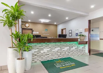 Quality Inn Kearney - Liberty hotel thumbnail 3