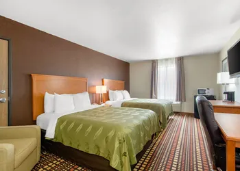 Quality Inn Kearney - Liberty hotel thumbnail 5